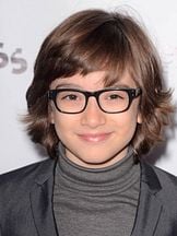 photo de Azhy Robertson