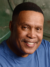 photo de L. Warren Young