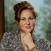 Photo Kathy Najimy