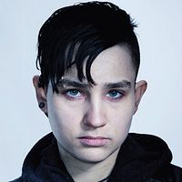 Photo Bex Taylor-Klaus