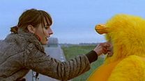 image de Une pute et un poussin Extrait vidéo VF
