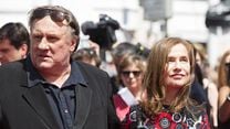 image de Cannes 2015 - Les retrouvailles Depardieu / Huppert sur les marches du 22 mai