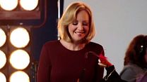 image de The Muppets - TEASER VO "Pepe se moque de Wendi"
