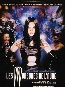 Affiche de Les morsures de l'aube, film à voir en streaming sur Pygargue