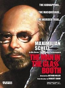 Affiche de The Man in the Glass Booth, film à voir en streaming sur Pygargue