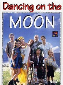 Affiche de Dancing on the Moon, film à voir en streaming sur Pygargue