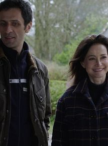 Affiche de Meurtres à la Pointe du Raz, film à voir en streaming sur Pygargue