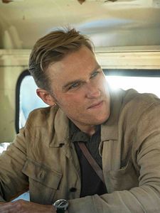 poster de la série Untitled Monarch: Legacy Of Monsters Prequel Series Saison 1