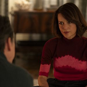 Photo The Girls on the Bus