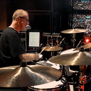 Photo blur: Live At Wembley Stadium