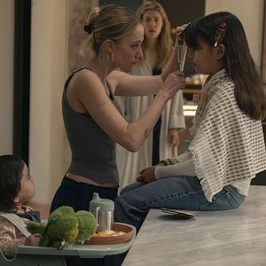 Photo La Main sur le berceau