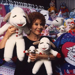 Photo Shari & Lamb Chop
