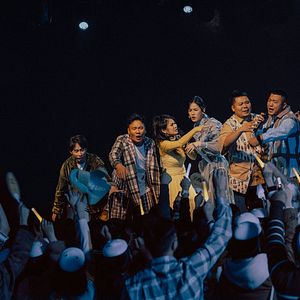 Photo Million-Follower Detective