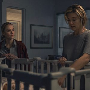 Photo La Main sur le berceau