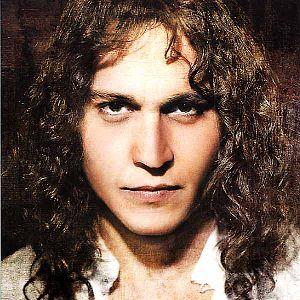 Photo Laurence Dunmore