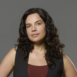 Photo Zuleikha Robinson