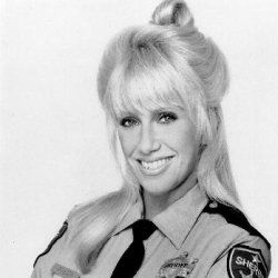 Photo She's the Sheriff
