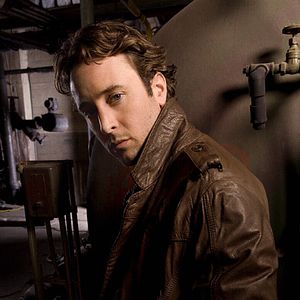 Photo Alex O'Loughlin