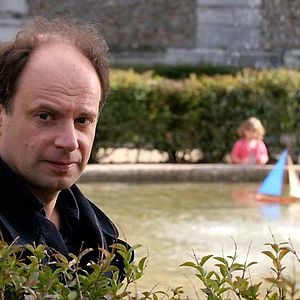 Photo Bancs publics (Versailles rive droite)