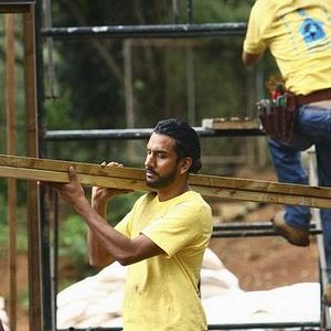 Photo Naveen Andrews