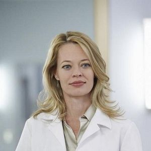 Photo Jeri Ryan