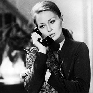 Photo Portrait d'une enfant déchue