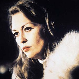 Photo Portrait d'une enfant déchue