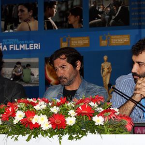Photo Güzel Günler Göreceğiz