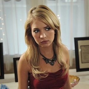 Photo Britt Robertson
