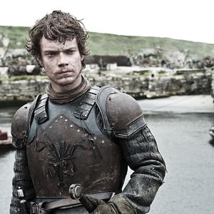 Photo Alfie Allen