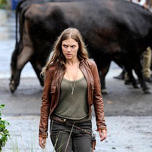 Photo Tracy Spiridakos