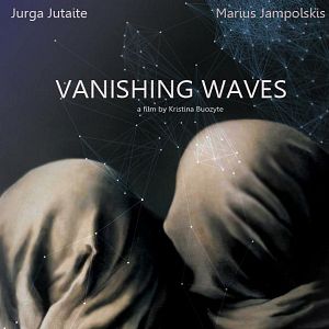 Photo Vanishing Waves