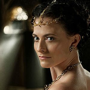 Photo Lara Pulver