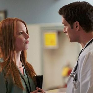 Photo Lauren Ambrose