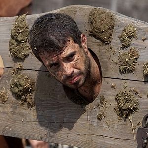 Photo Les Piliers de la Terre : Un monde sans fin