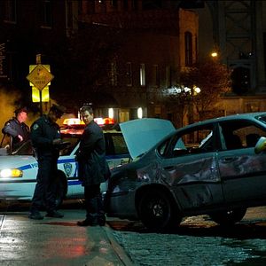 Photo Broken City