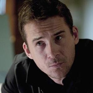 Photo Barry Sloane