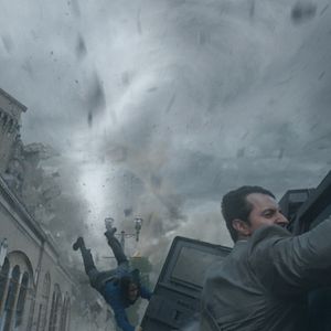 Photo Black Storm