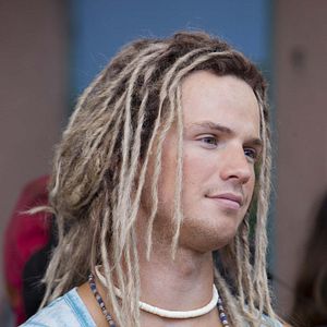 Photo Freddie Stroma