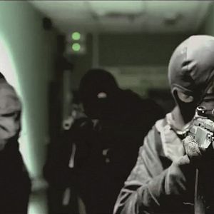 Photo He Who Dares: Downing Street Siege