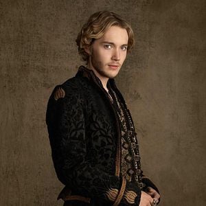 Photo Toby Regbo
