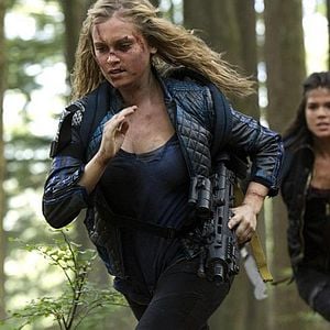 Photo Marie Avgeropoulos