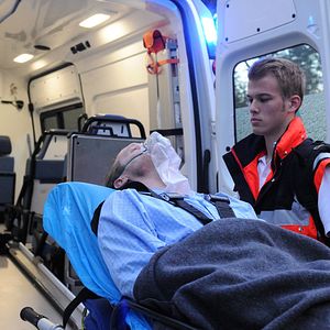 Photo Meurtres en eaux troubles : La Malédiction des dieux