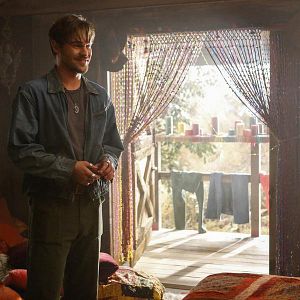 Photo Grey Damon