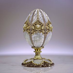 Photo Fabergé: A Life of Its Own