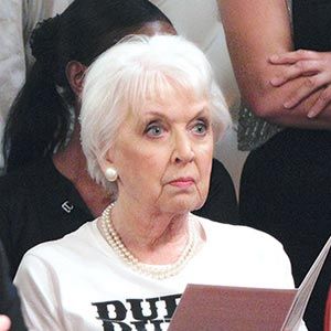 Photo June Whitfield