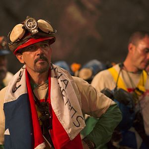 Photo The 33