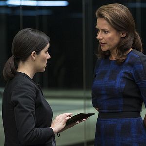 Photo Shannon Woodward