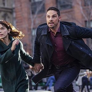 Photo Beauty and The Beast (2012)