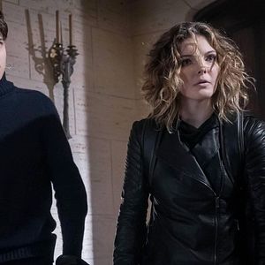 Photo Camren Bicondova